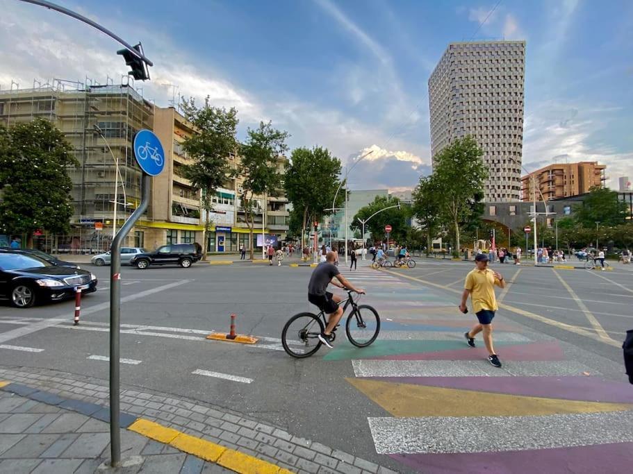 City Centre Big Art'Partment Heart Of The Capital Tirana Exterior foto